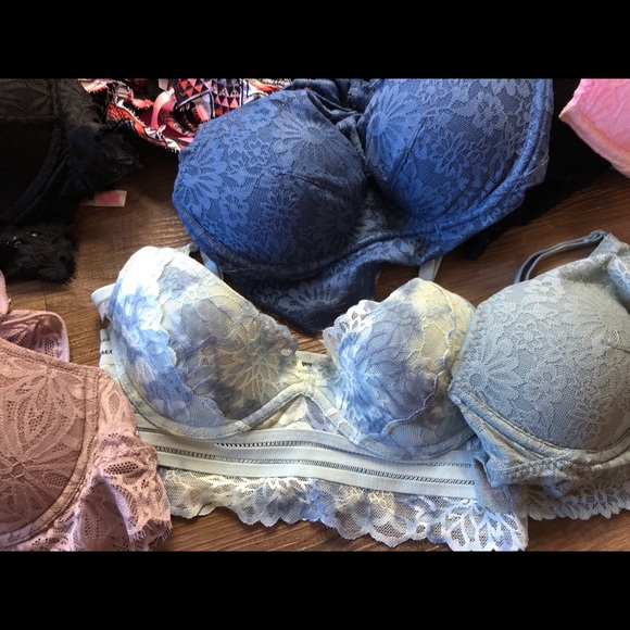 Lot of 10 Victoria secret pink bralettes ‼️SALE‼️ - Picture 3 of 7
